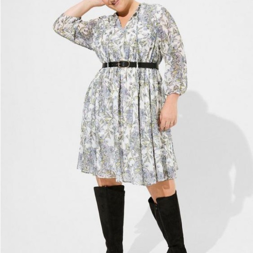 Torrid Mini Clip Dot Front Keyhole Dress 2X Pockets